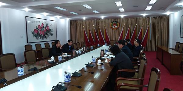 3-25拜访自治区政协-600.jpg