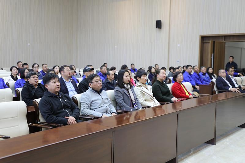 首府农工信息2019年第43期（总第337期）04-800.jpg