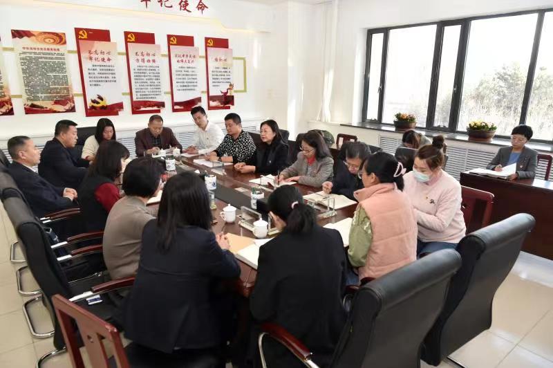 市政协机关第一、二党支部召开党员大会