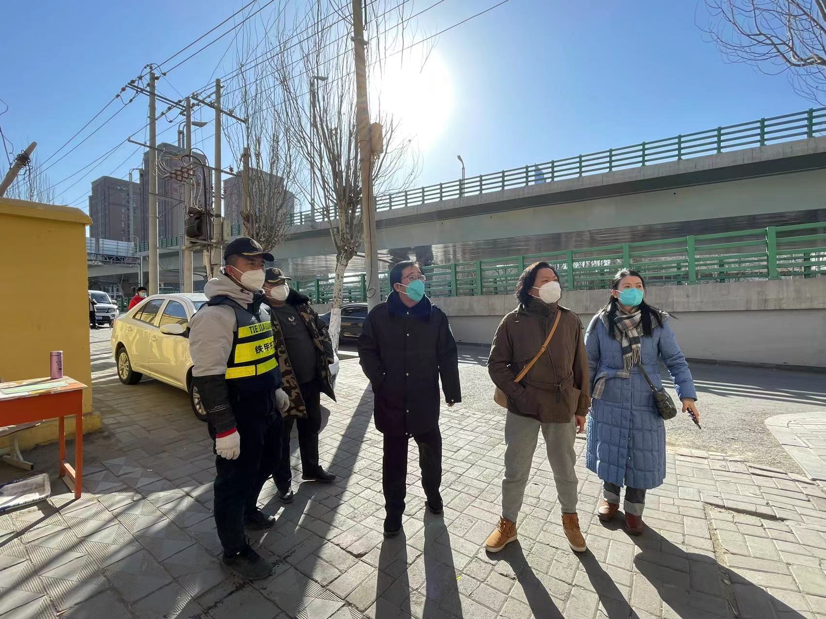 高珍伟赴新城区海拉尔街道督导疫情防控工作