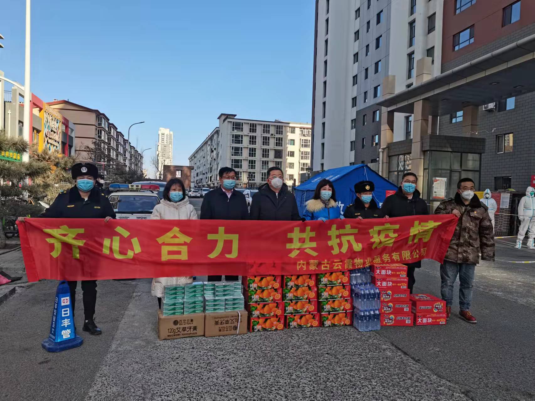 李文阁副主席在包联社区督导疫情防控工作
