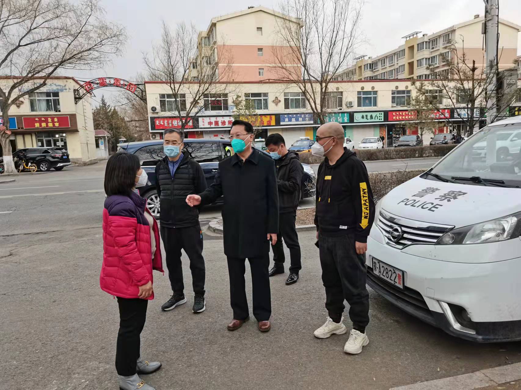 李炯深入赛罕区督导疫情防控工作