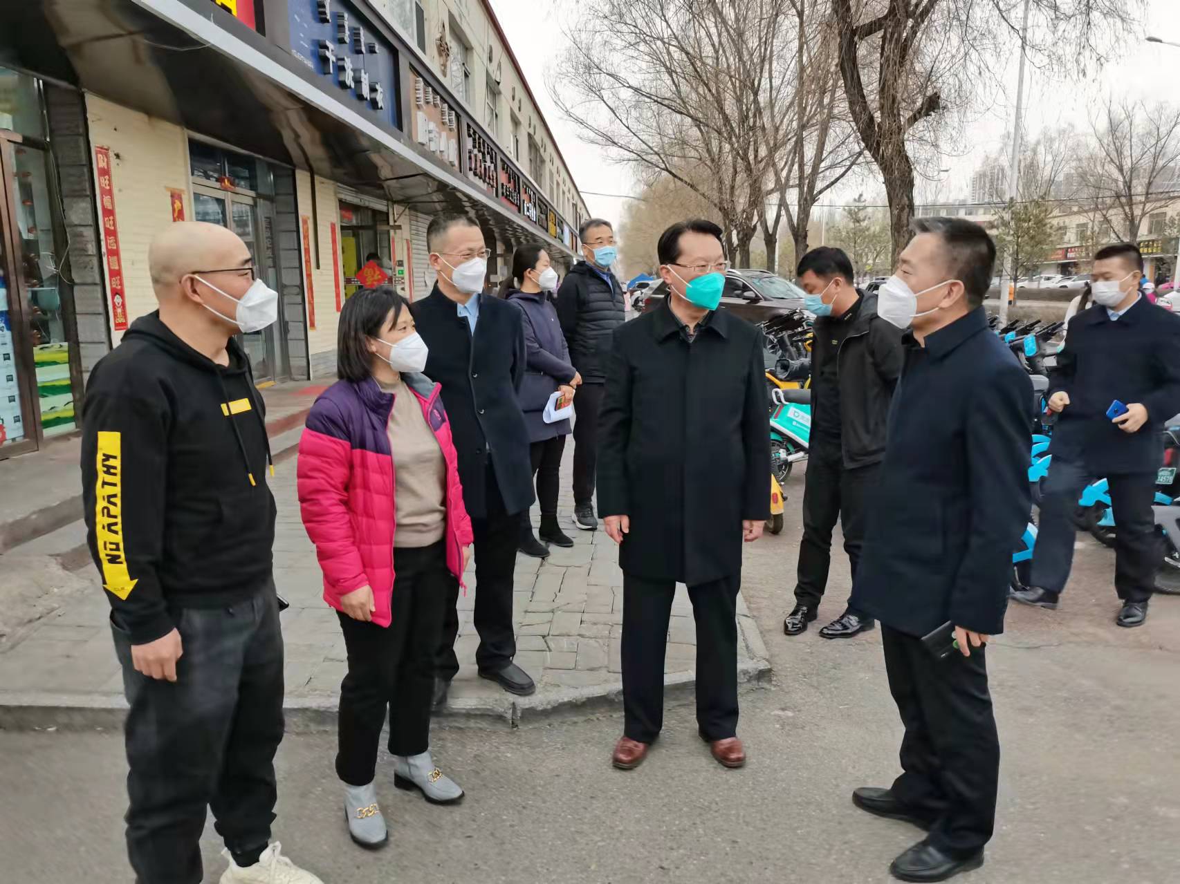 李炯深入赛罕区督导疫情防控工作
