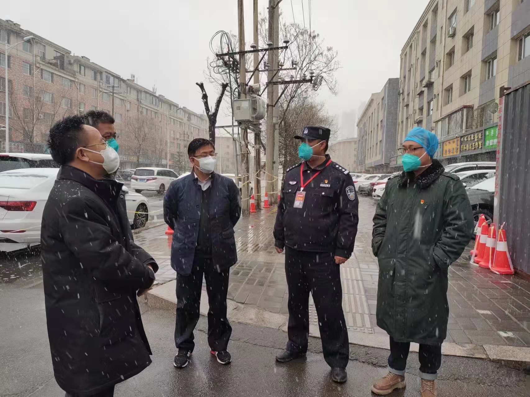 巴特尔赴回民区新华街道和光明路街道督导疫情防控工作